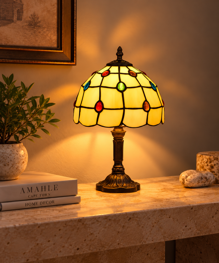 VINTARA | BRIGHT GOLDEN WINDOW LAMP